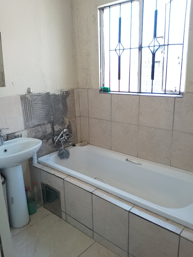 3 Bedroom Property for Sale in Elandspoort Gauteng