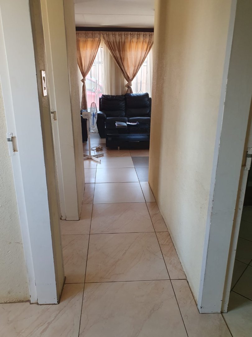 3 Bedroom Property for Sale in Elandspoort Gauteng