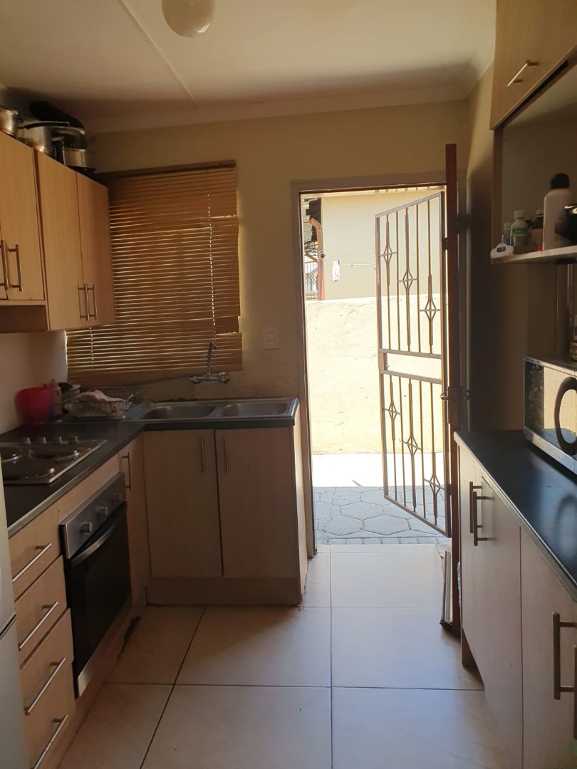 3 Bedroom Property for Sale in Elandspoort Gauteng