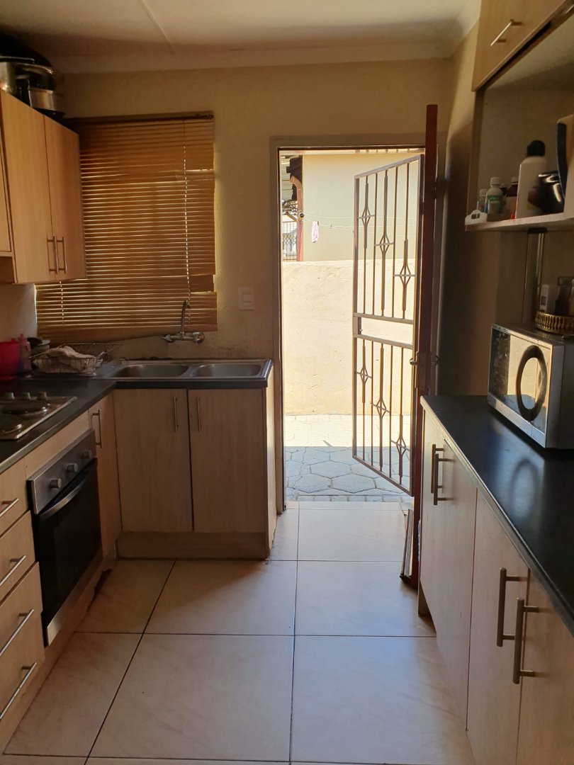 3 Bedroom Property for Sale in Elandspoort Gauteng