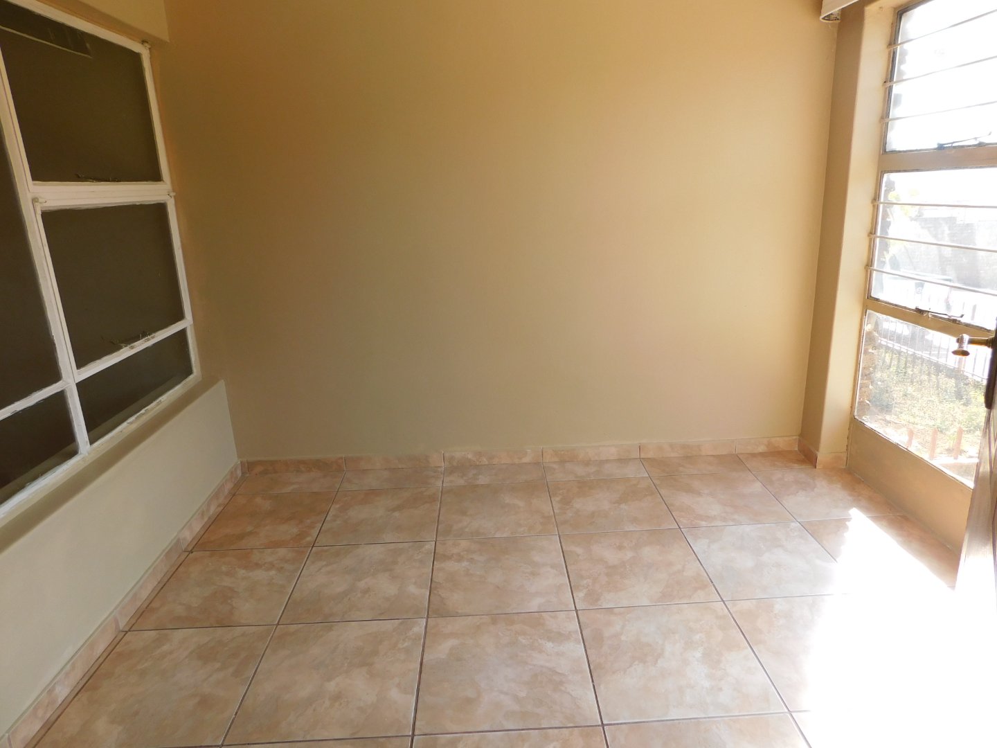 To Let 2 Bedroom Property for Rent in Wentworth Park Gauteng