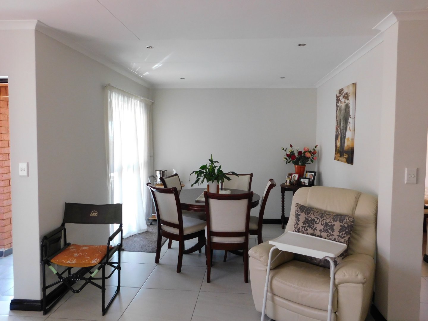 To Let 2 Bedroom Property for Rent in Featherbrooke Hills Retirement Gauteng