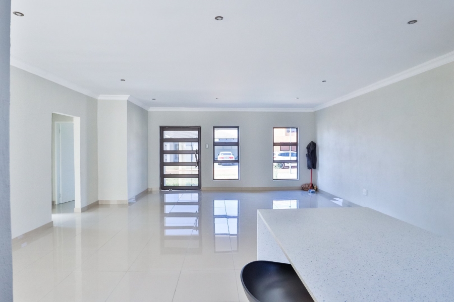 3 Bedroom Property for Sale in The Orchards Gauteng