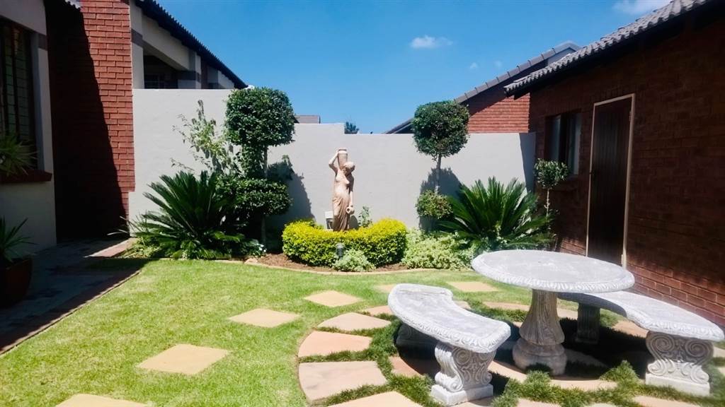 To Let 3 Bedroom Property for Rent in Sagewood Gauteng