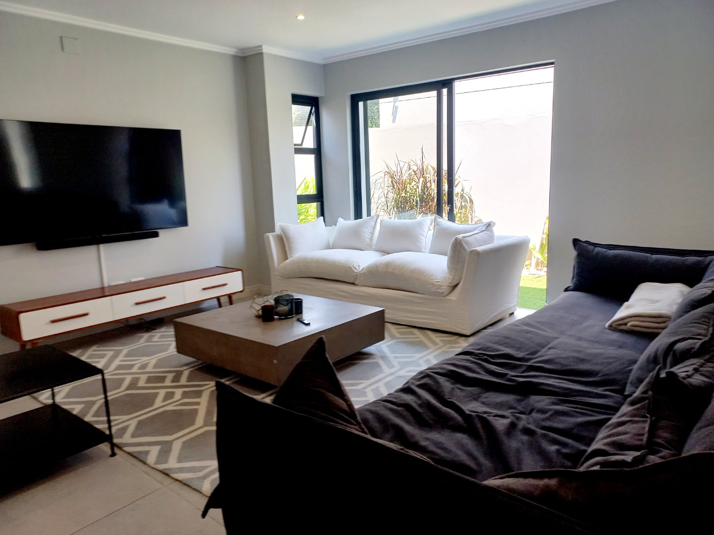 5 Bedroom Property for Sale in Morningside Manor Gauteng