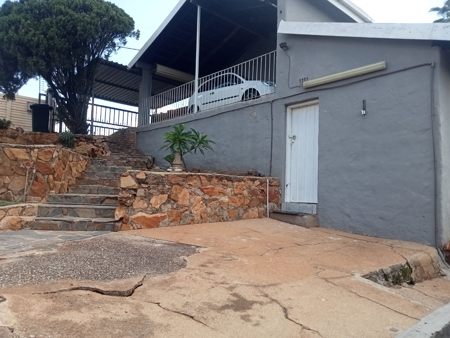 3 Bedroom Property for Sale in Kenmare Gauteng