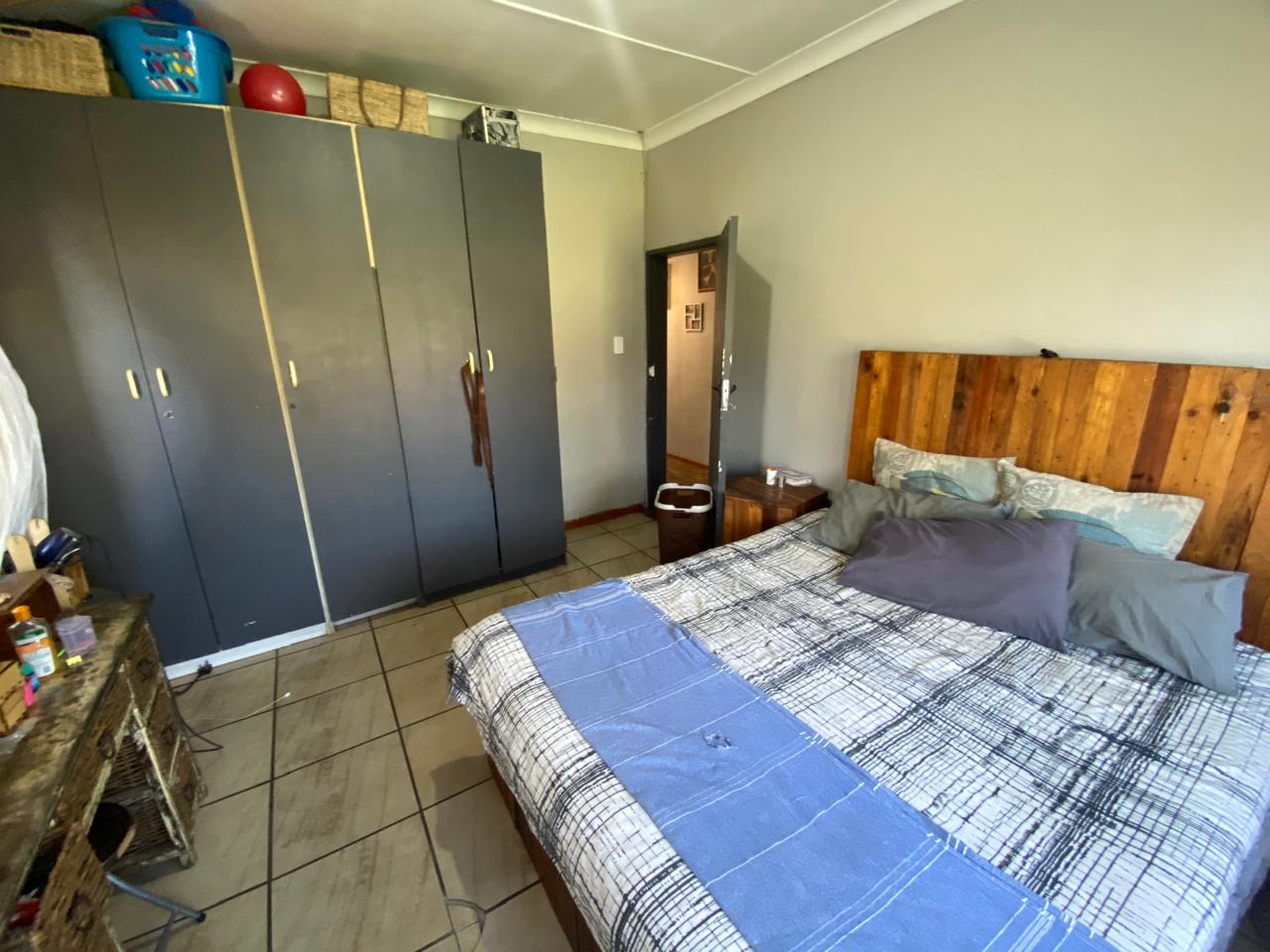 8 Bedroom Property for Sale in Booysens Gauteng