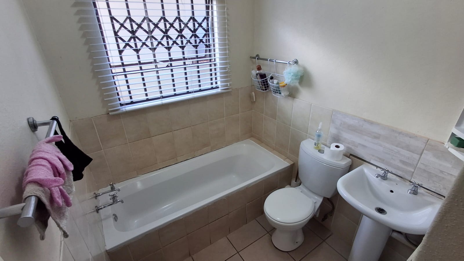 3 Bedroom Property for Sale in Heatherview Gauteng