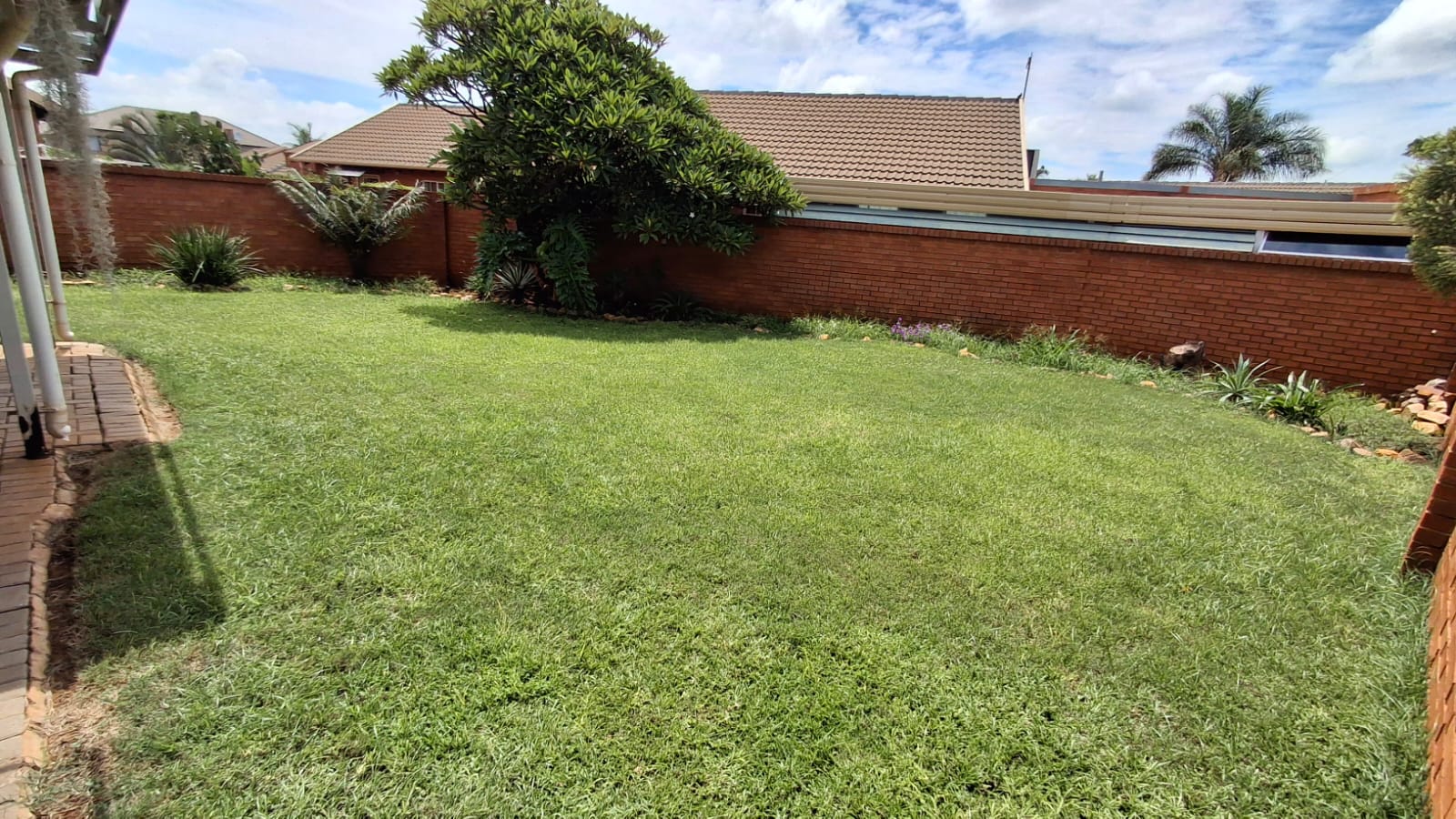 2 Bedroom Property for Sale in Montana Gauteng