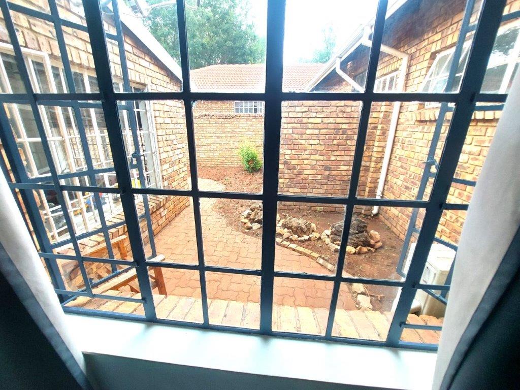 3 Bedroom Property for Sale in Clubview Gauteng