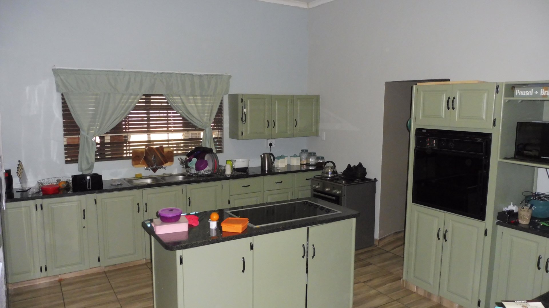 11 Bedroom Property for Sale in Heatherdale AH Gauteng