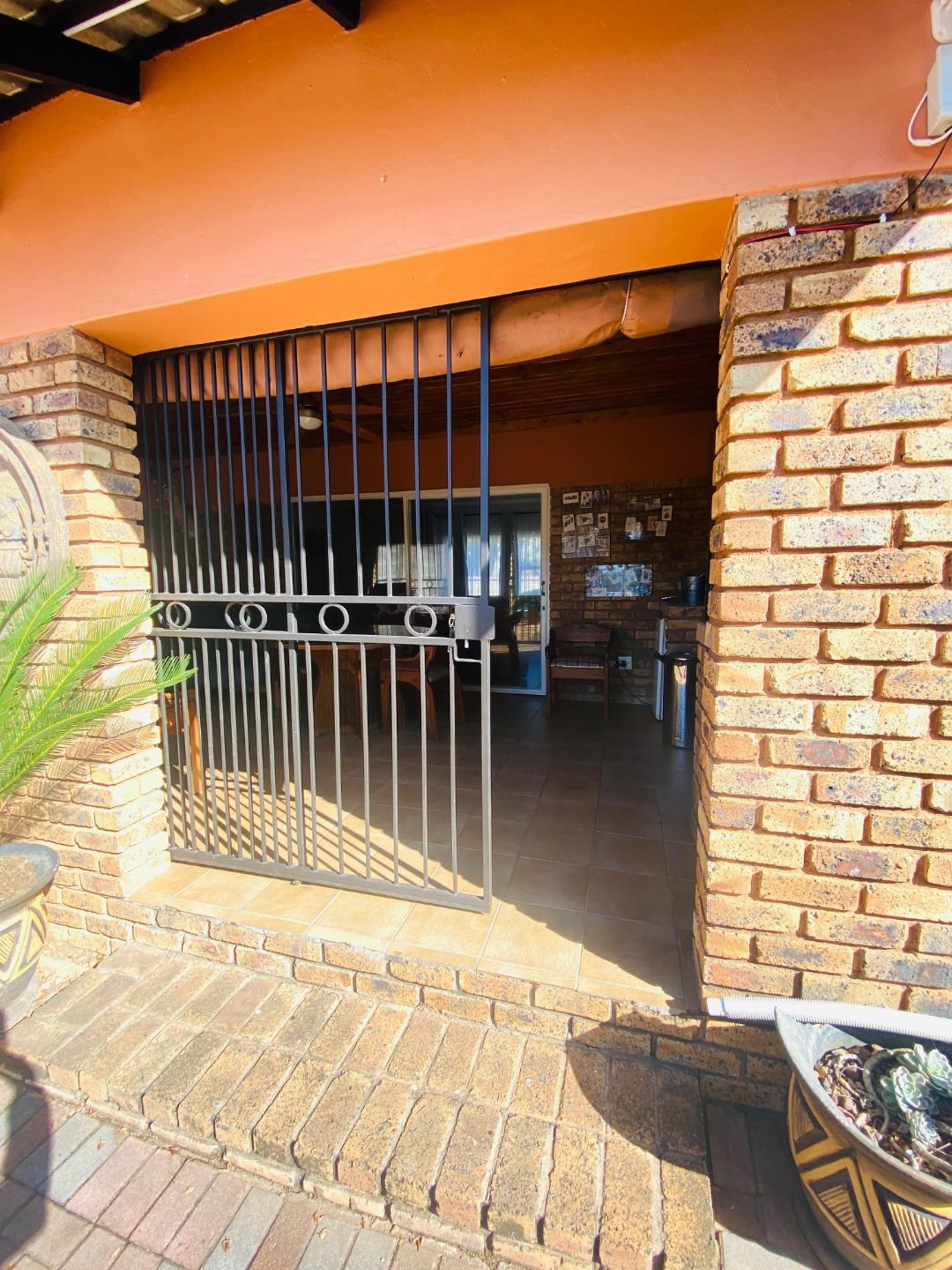 4 Bedroom Property for Sale in Florauna Gauteng