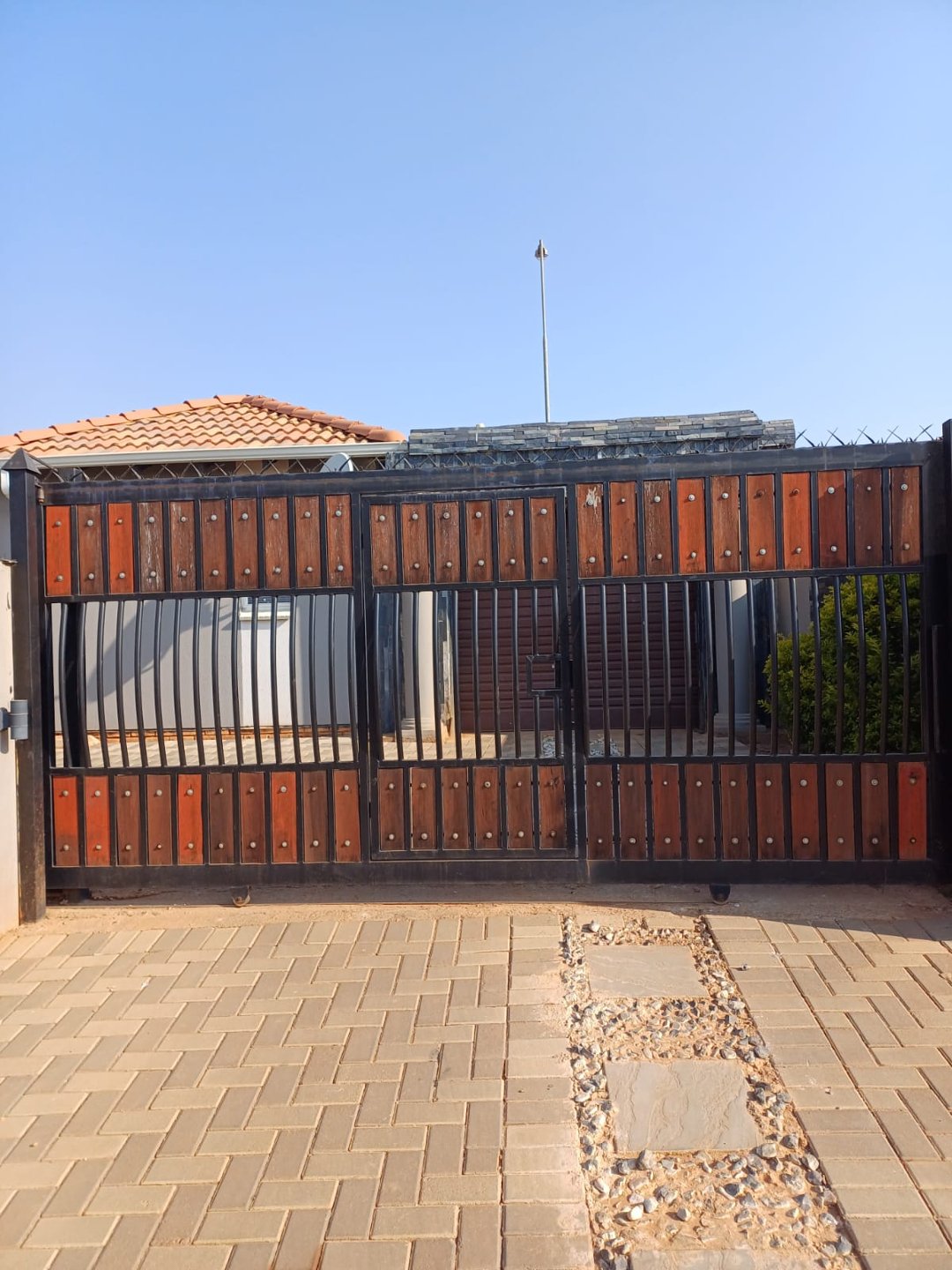 To Let 3 Bedroom Property for Rent in Gem Valley Gauteng