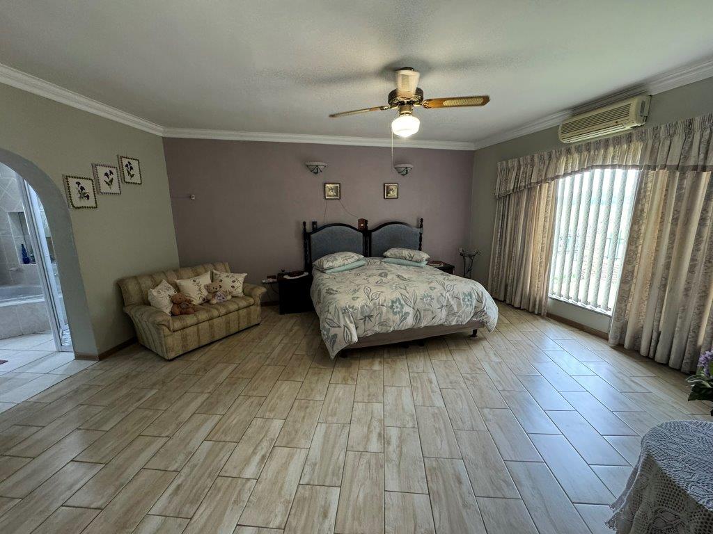 4 Bedroom Property for Sale in Bonaero Park Gauteng