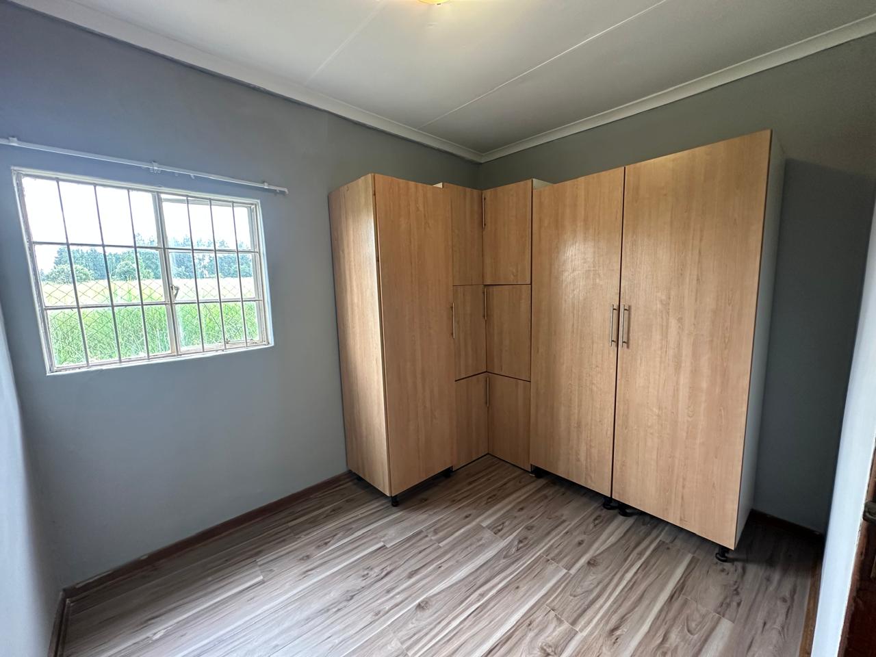 To Let 5 Bedroom Property for Rent in Bashewa A H Gauteng