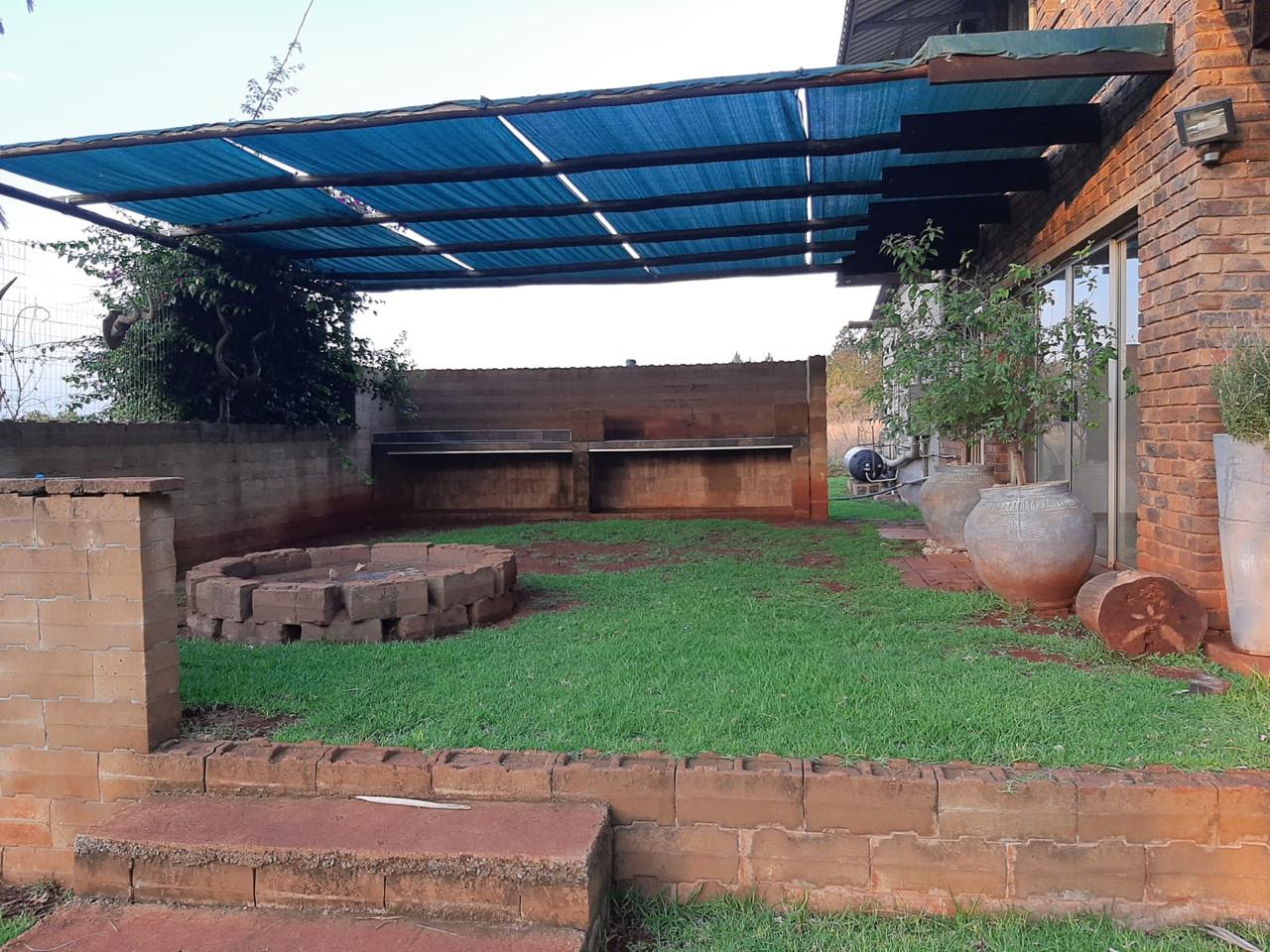 To Let 5 Bedroom Property for Rent in Bashewa A H Gauteng