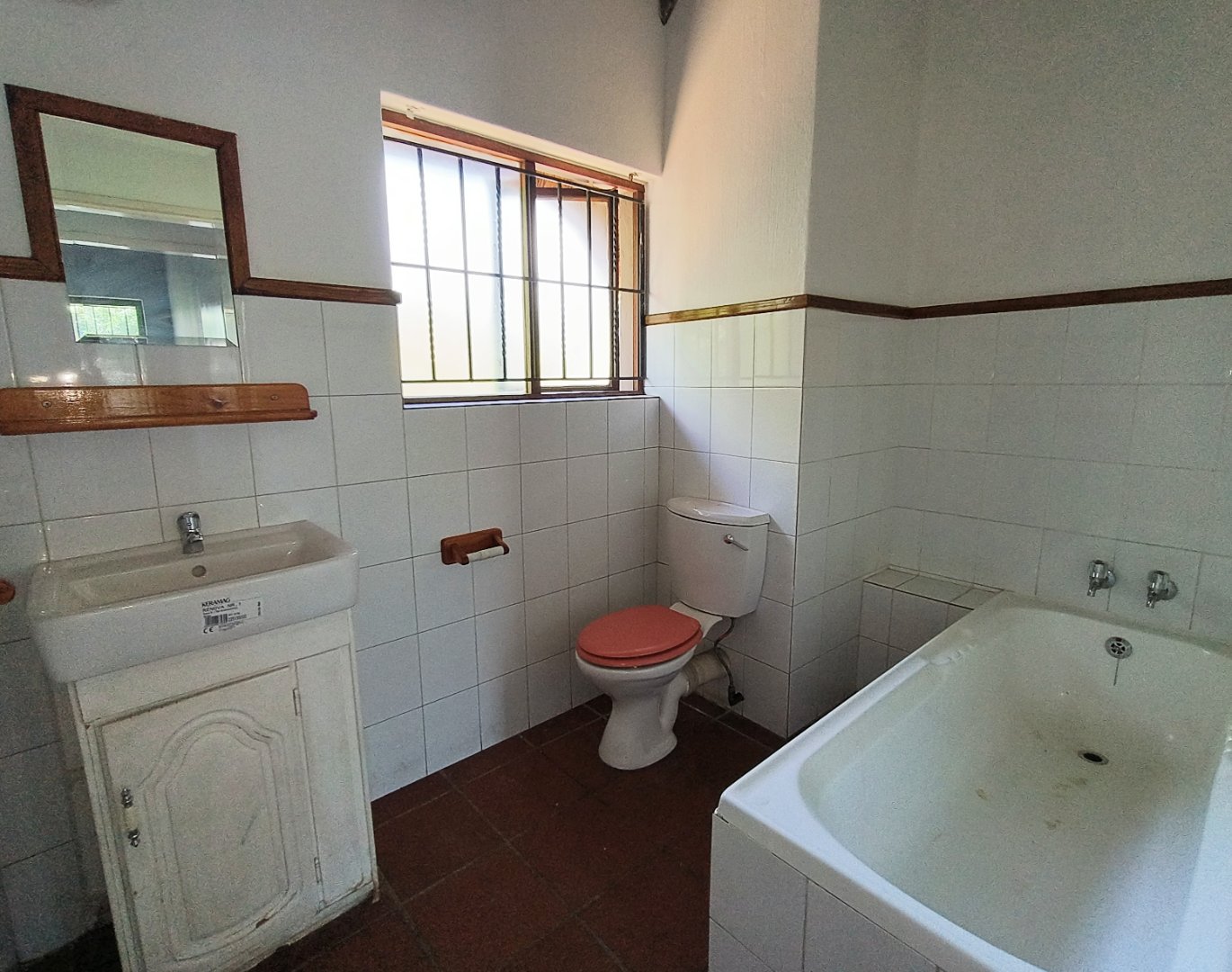 2 Bedroom Property for Sale in Sunninghill Gauteng