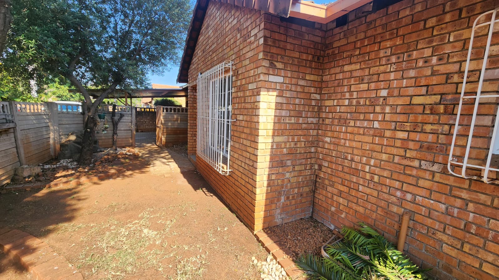 2 Bedroom Property for Sale in Doornpoort Gauteng