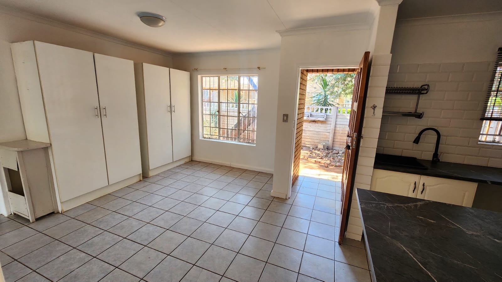 2 Bedroom Property for Sale in Doornpoort Gauteng