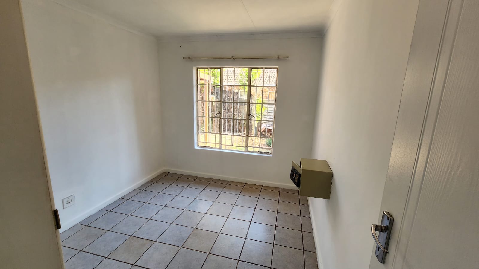 2 Bedroom Property for Sale in Doornpoort Gauteng