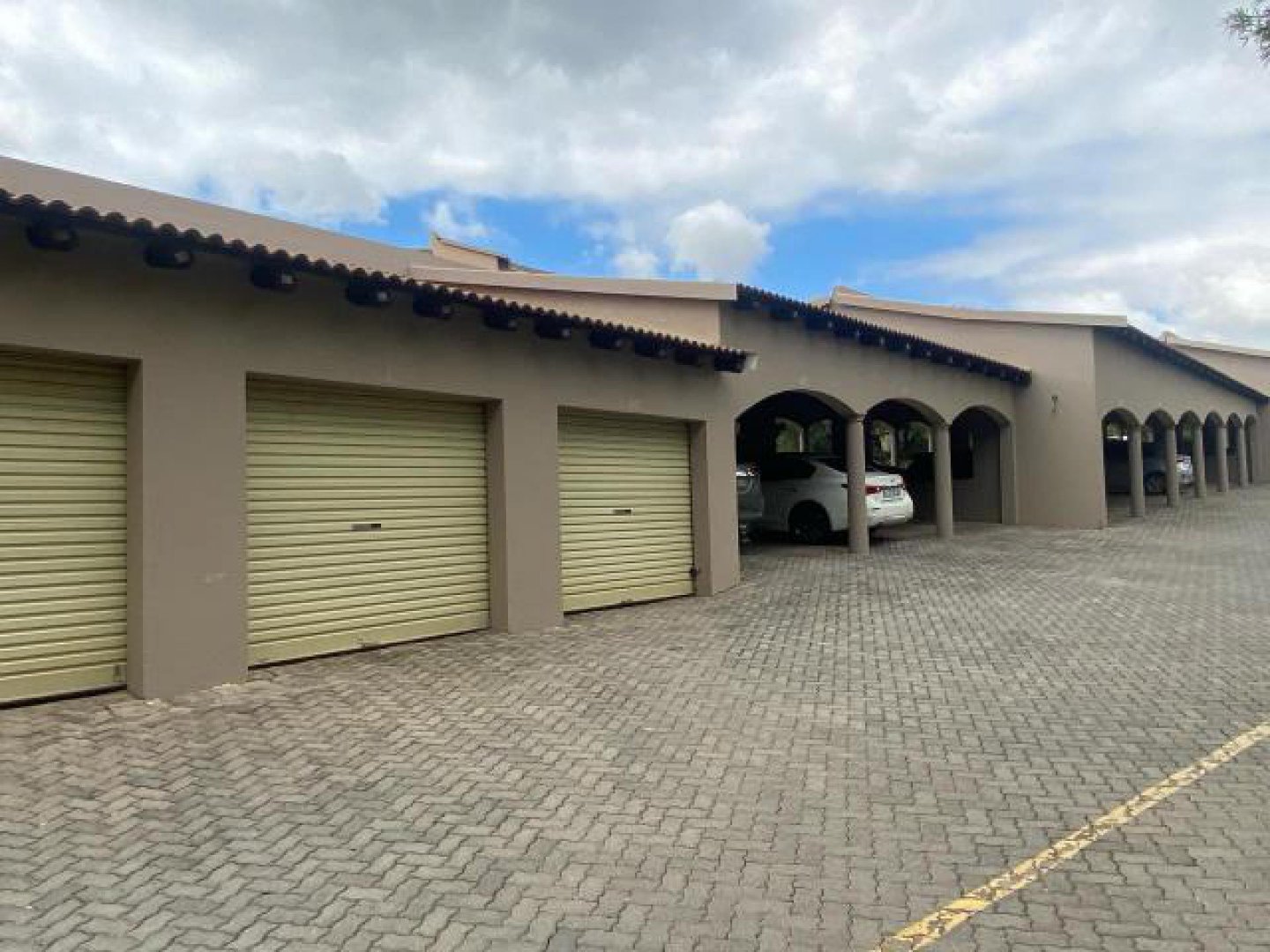 1 Bedroom Property for Sale in Noordhang Gauteng