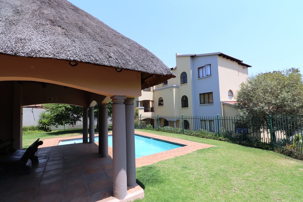 1 Bedroom Property for Sale in Noordhang Gauteng