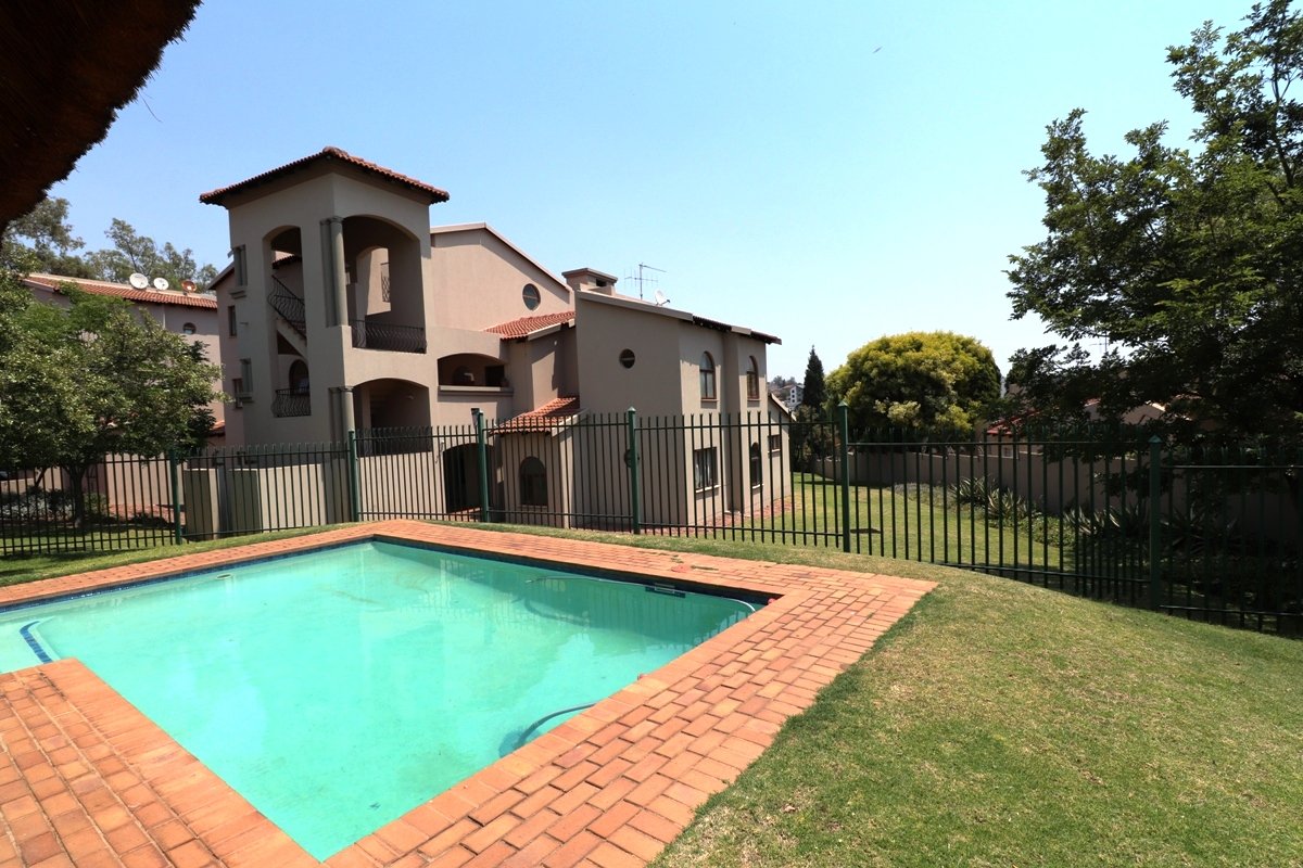 1 Bedroom Property for Sale in Noordhang Gauteng