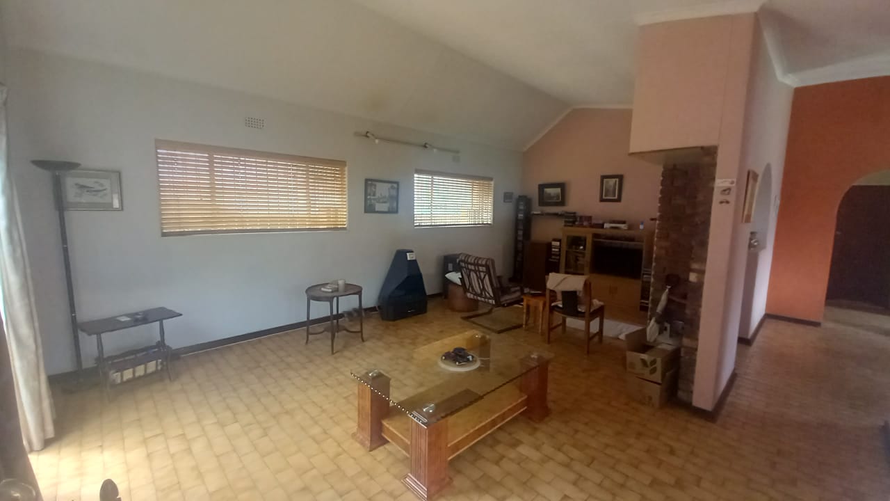 3 Bedroom Property for Sale in Helderkruin Gauteng