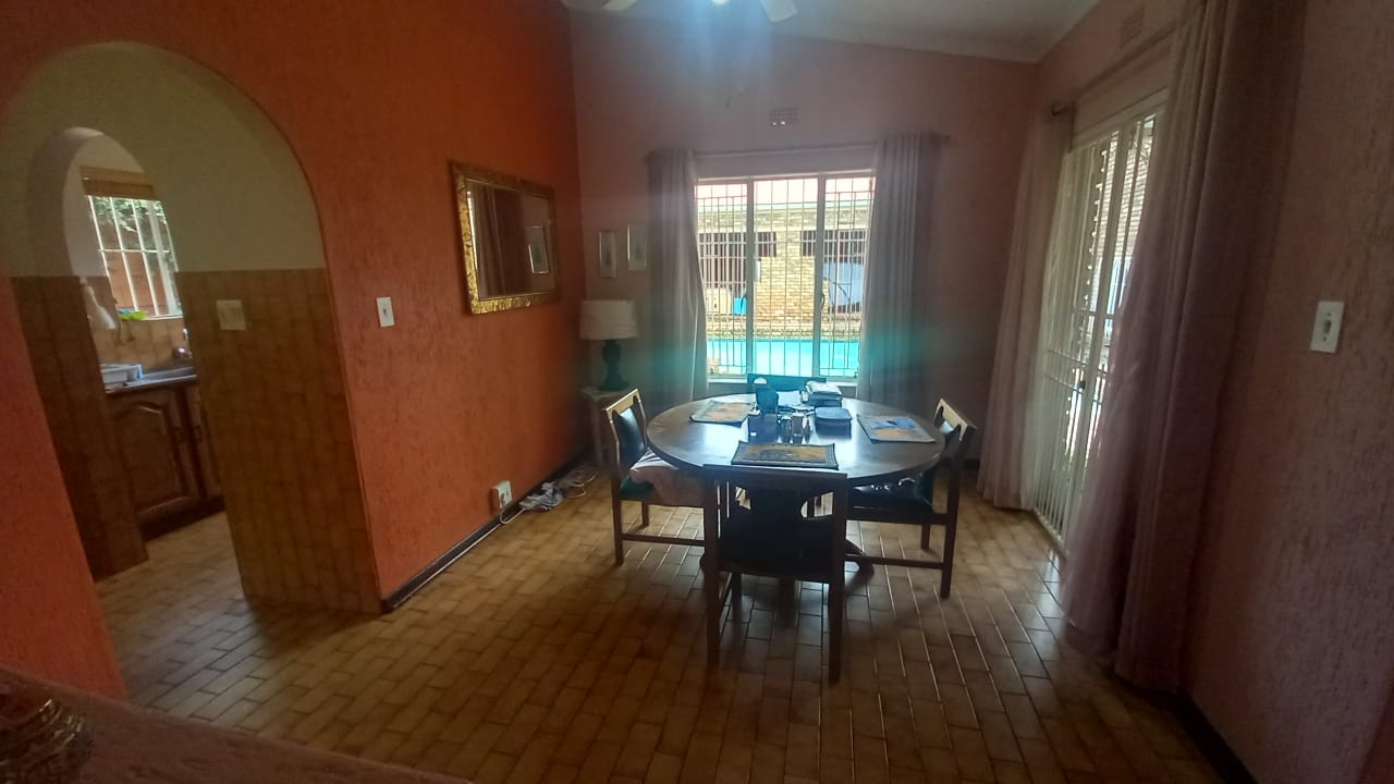 3 Bedroom Property for Sale in Helderkruin Gauteng