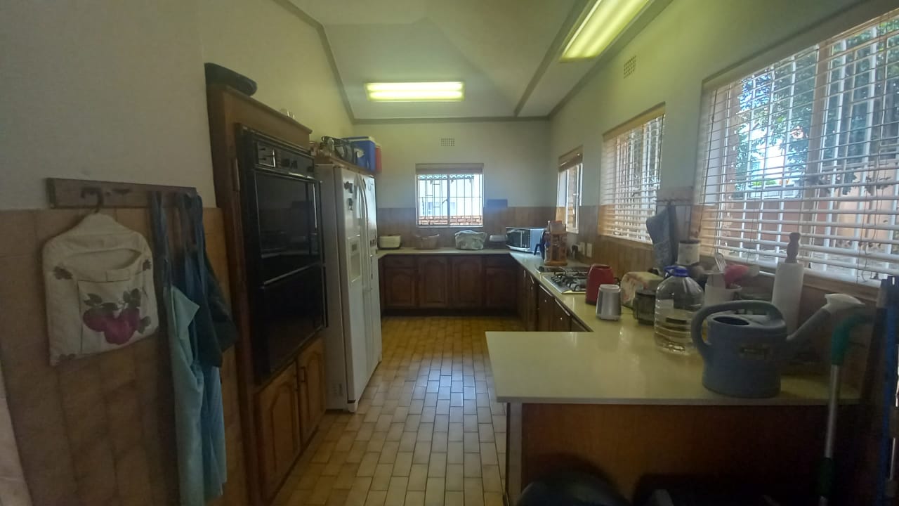 3 Bedroom Property for Sale in Helderkruin Gauteng