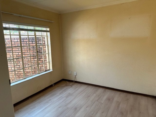 2 Bedroom Property for Sale in Honeydew Gauteng