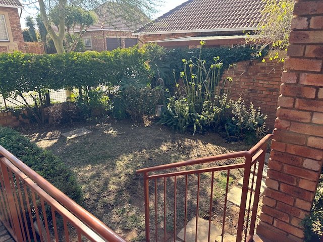 2 Bedroom Property for Sale in Honeydew Gauteng