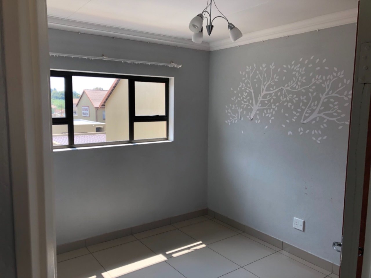  Bedroom Property for Sale in Terenure Gauteng