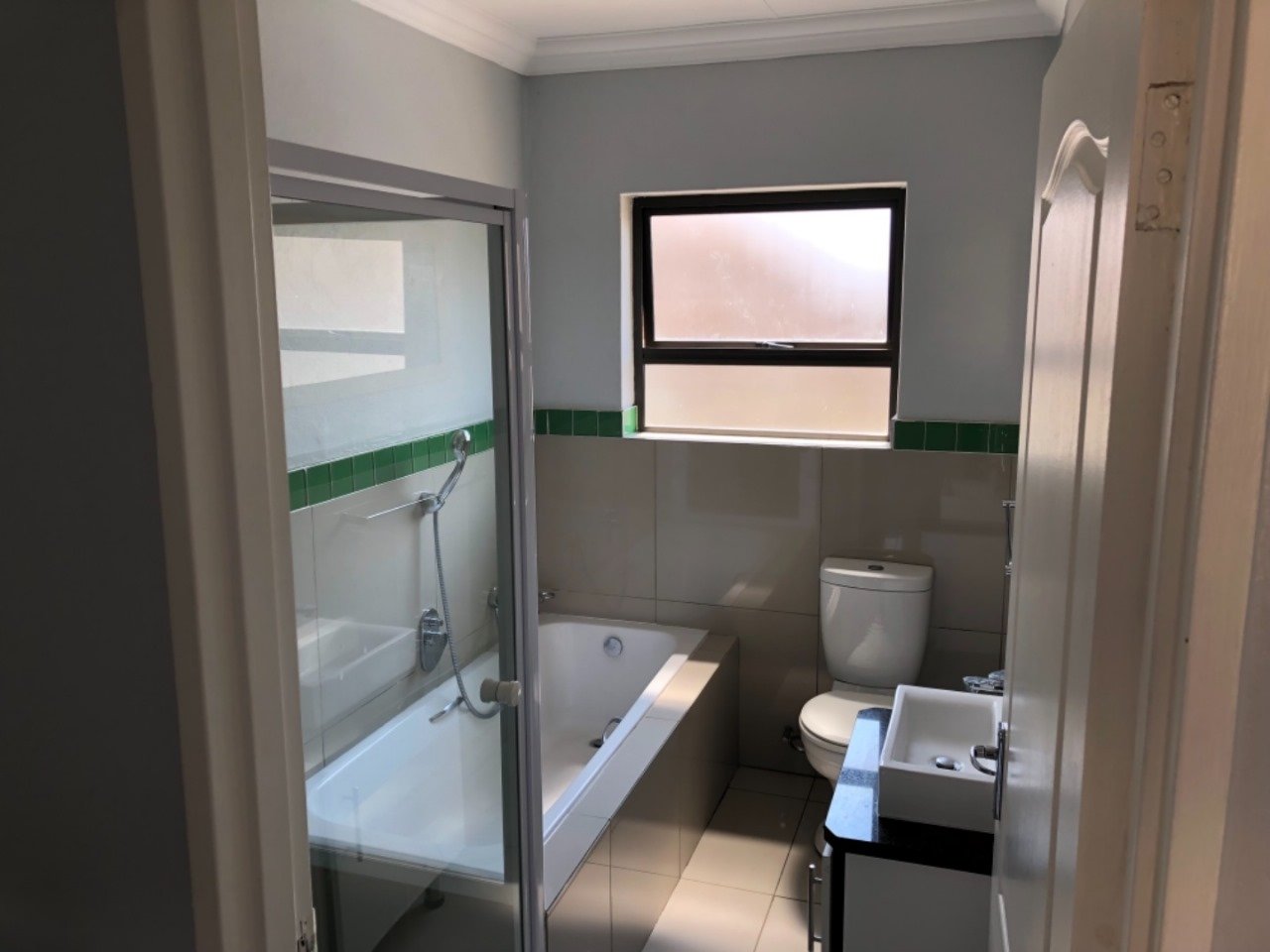  Bedroom Property for Sale in Terenure Gauteng