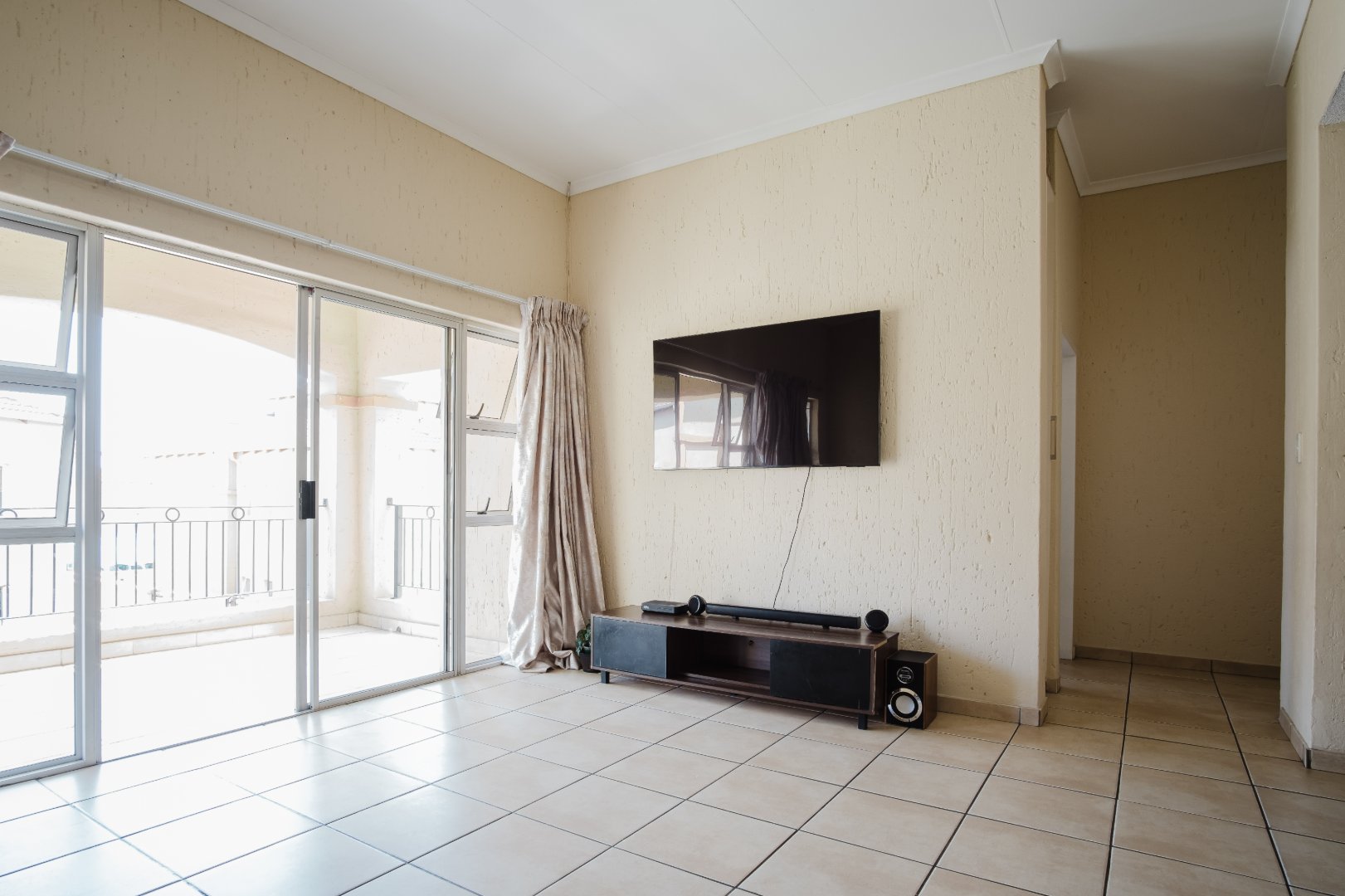 3 Bedroom Property for Sale in Ormonde View Gauteng