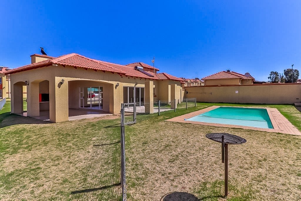 3 Bedroom Property for Sale in Ormonde View Gauteng