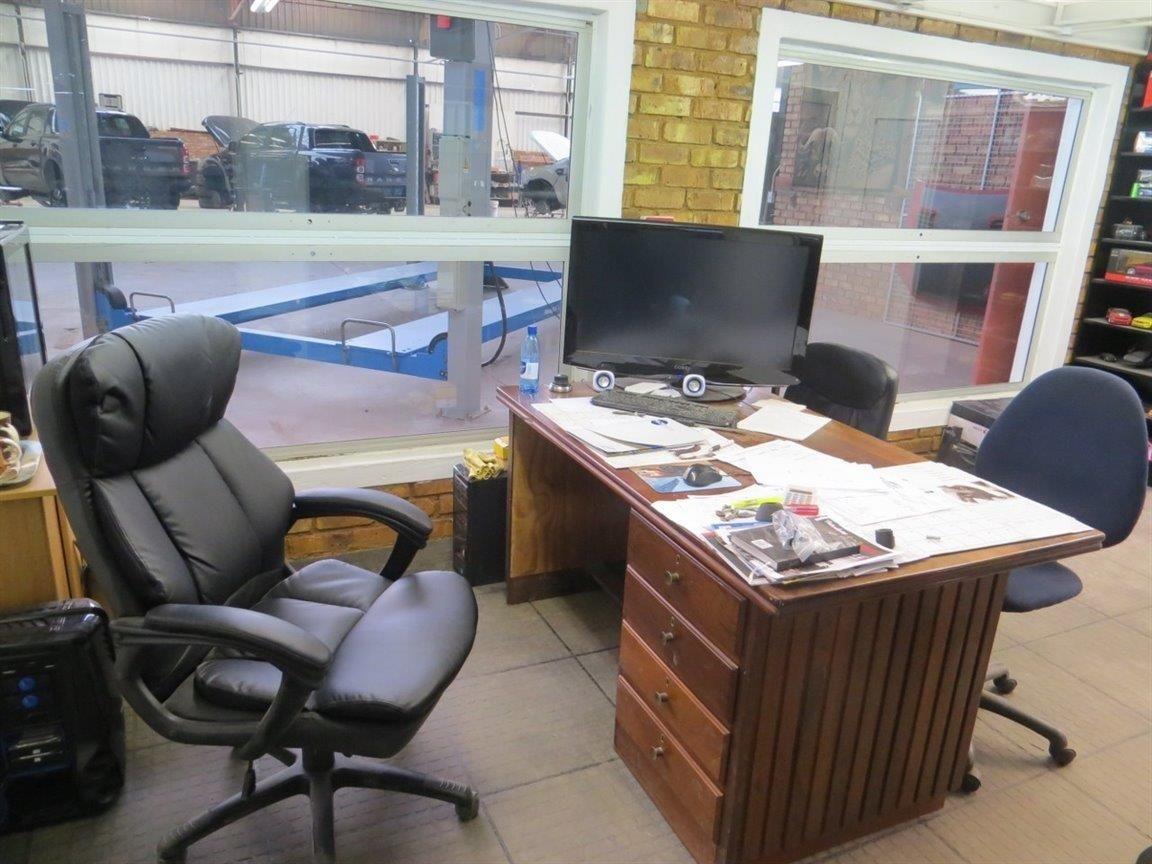 Commercial Property for Sale in Pretoriusstad Gauteng