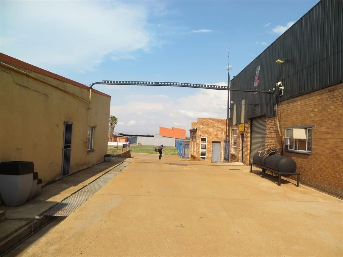 Commercial Property for Sale in Pretoriusstad Gauteng