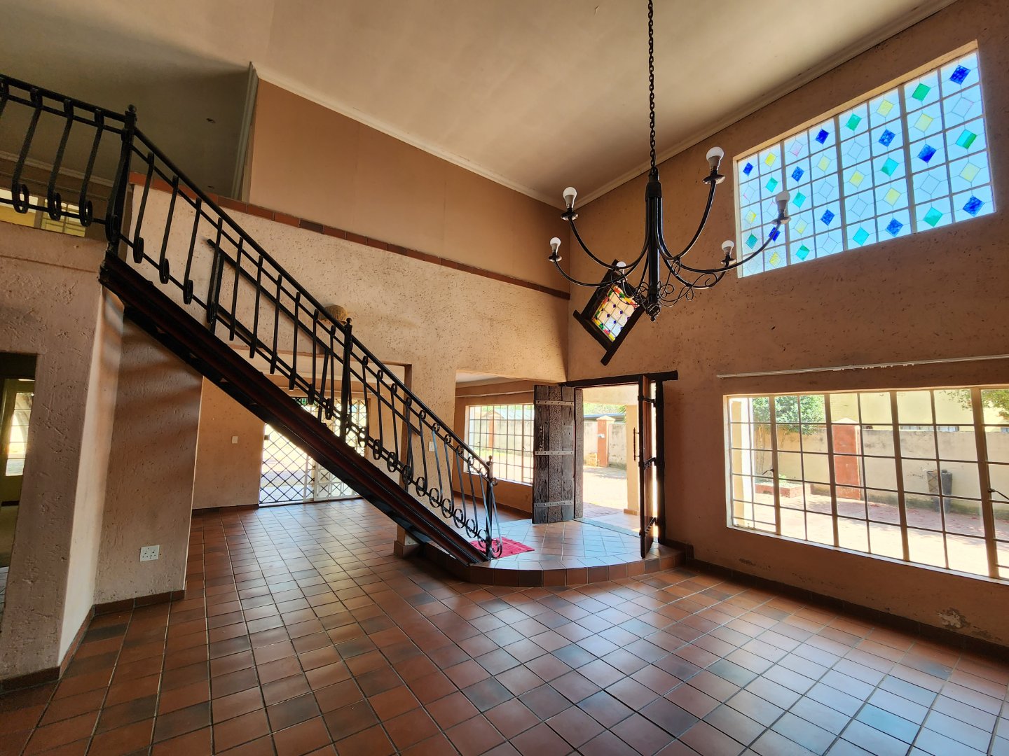 6 Bedroom Property for Sale in Theresa Park Gauteng