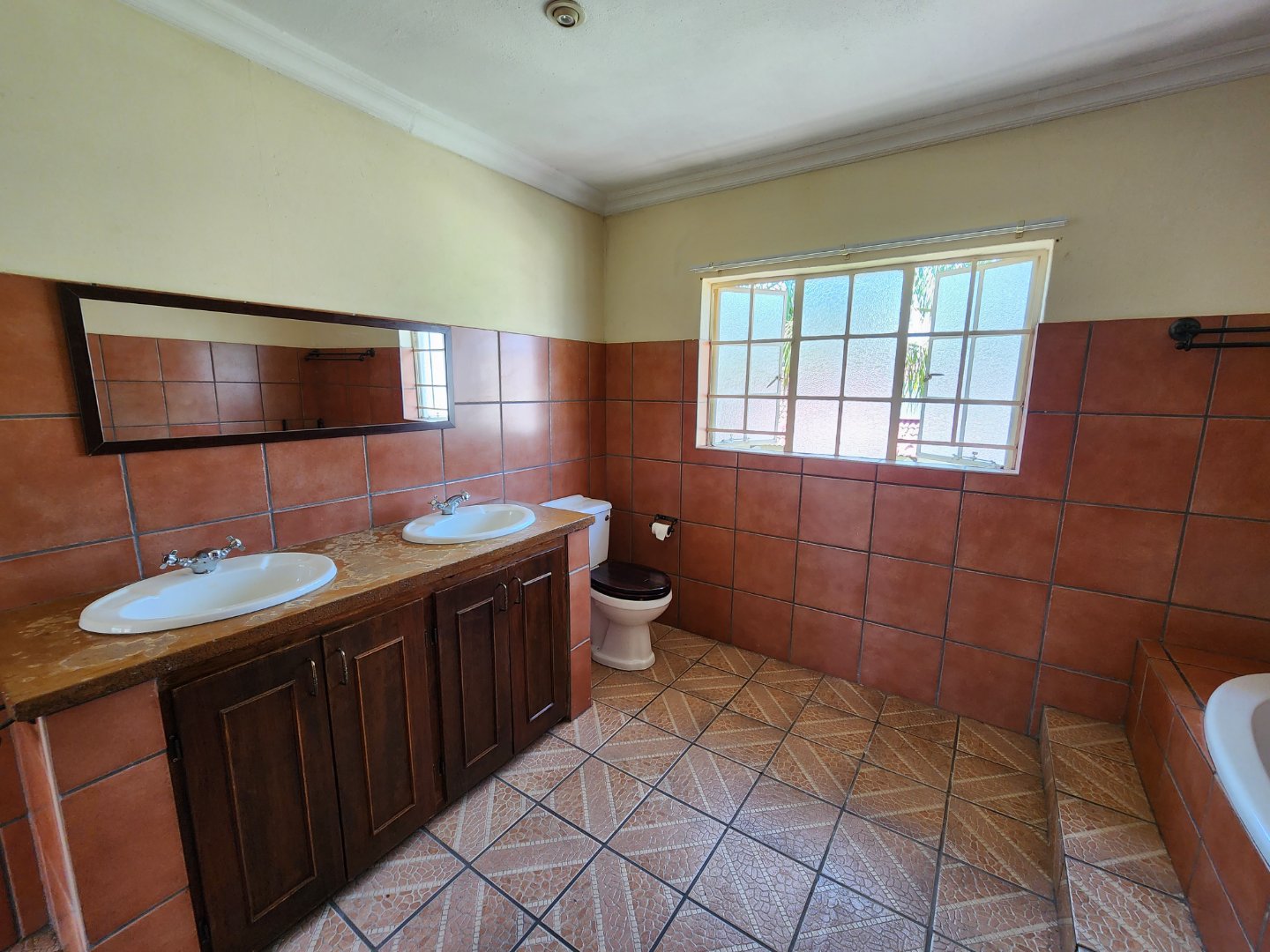 6 Bedroom Property for Sale in Theresa Park Gauteng