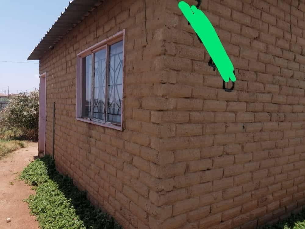 2 Bedroom Property for Sale in Lotus Gardens Gauteng