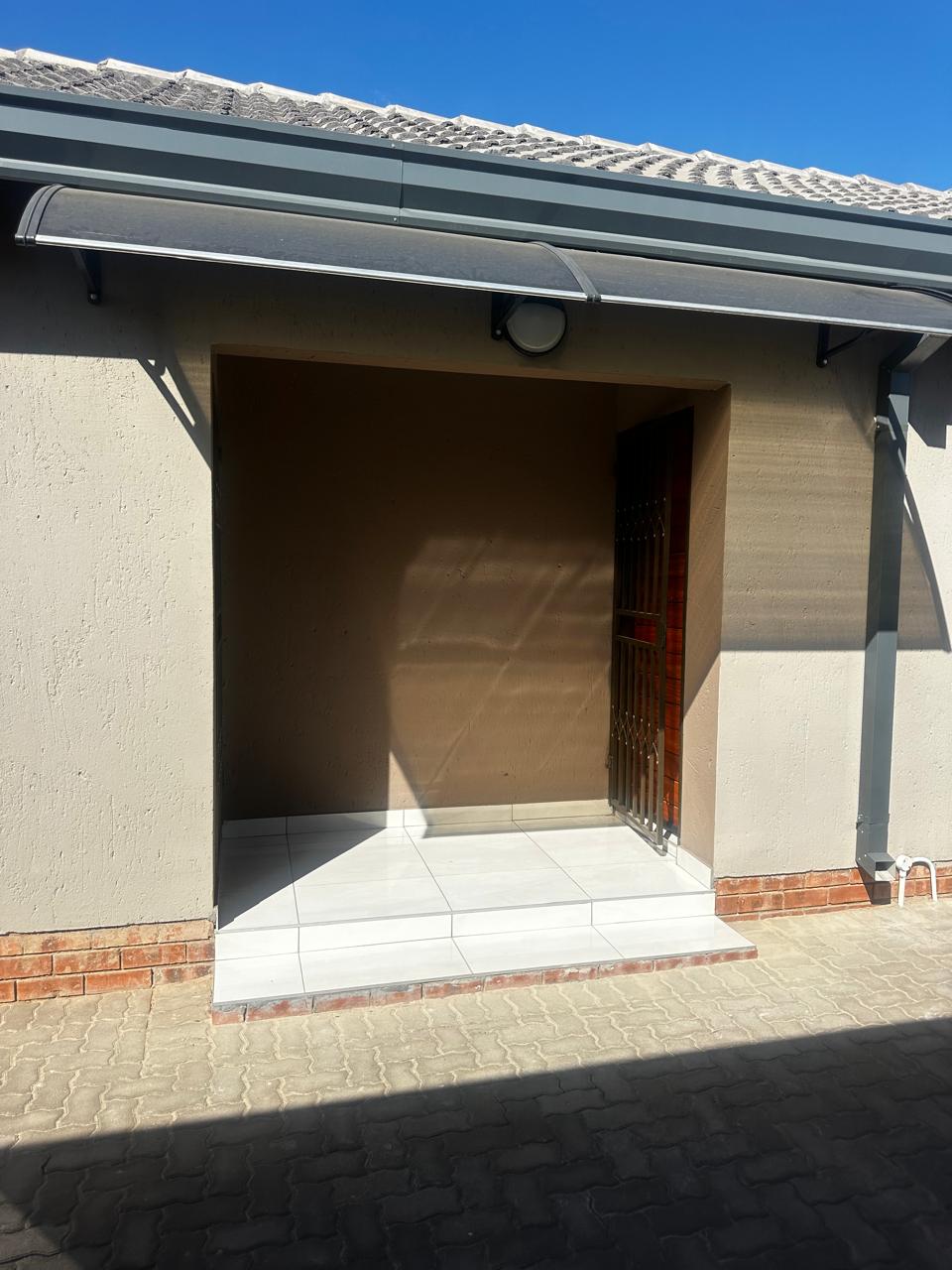 To Let 1 Bedroom Property for Rent in Soshanguve FF Gauteng