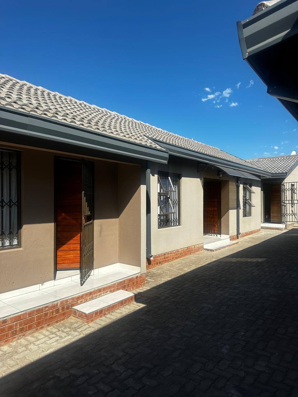 To Let 1 Bedroom Property for Rent in Soshanguve FF Gauteng