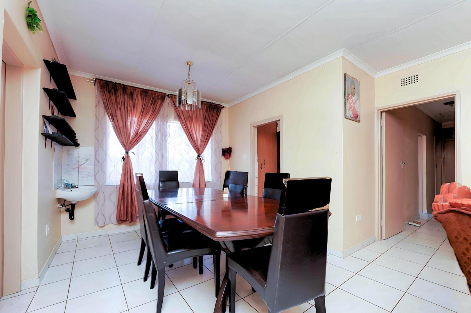 4 Bedroom Property for Sale in Lenasia South Gauteng