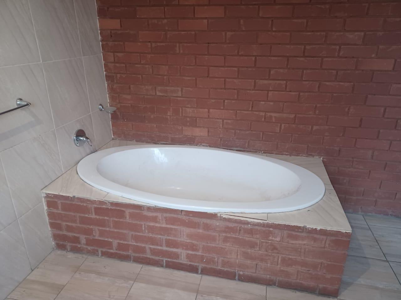 3 Bedroom Property for Sale in Reigerpark Gauteng