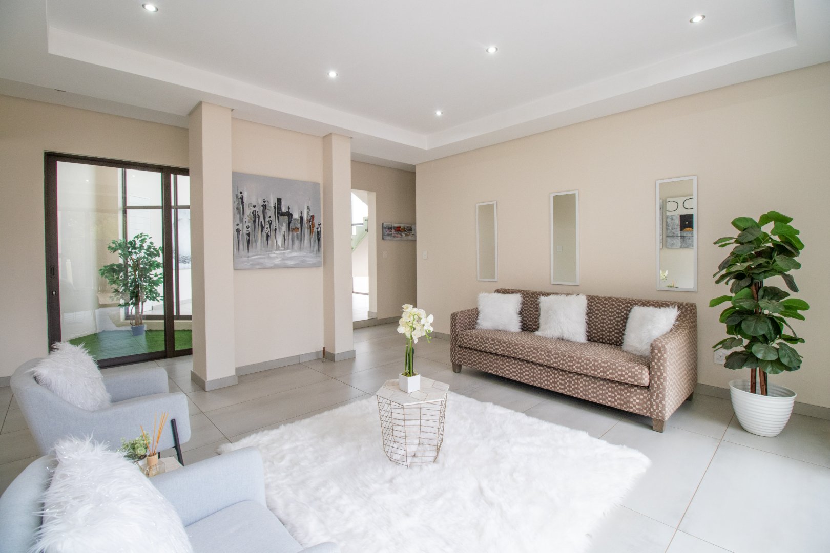 6 Bedroom Property for Sale in Serengeti Lifestyle Estate Gauteng