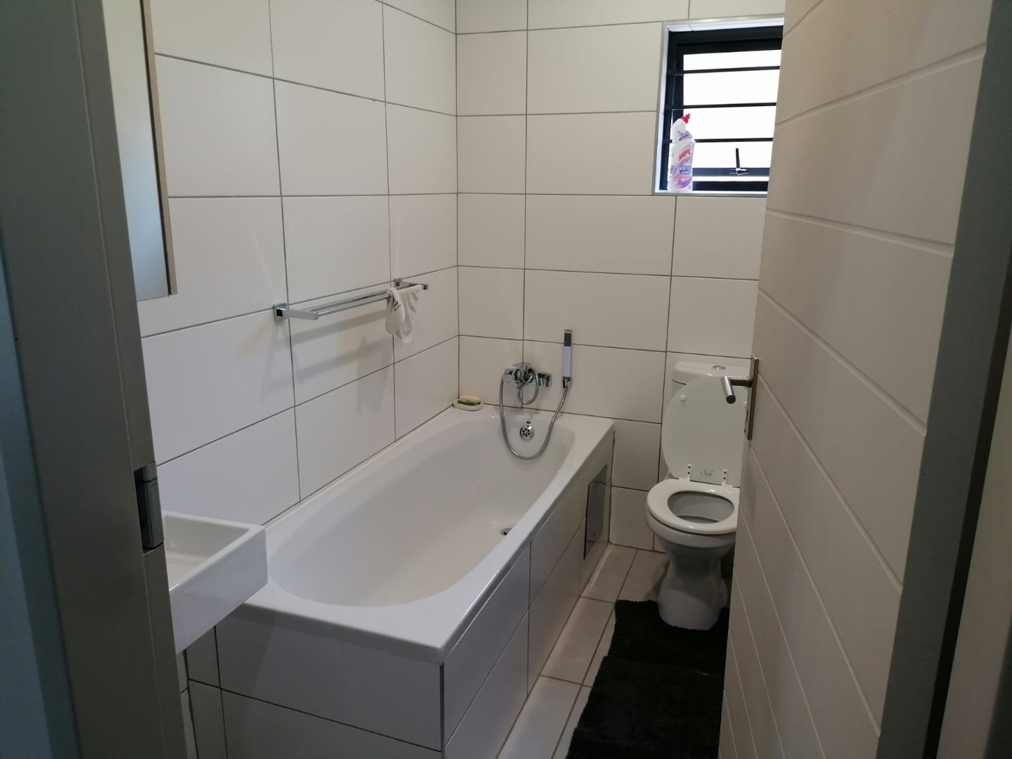 To Let 3 Bedroom Property for Rent in Lion Pride Gauteng