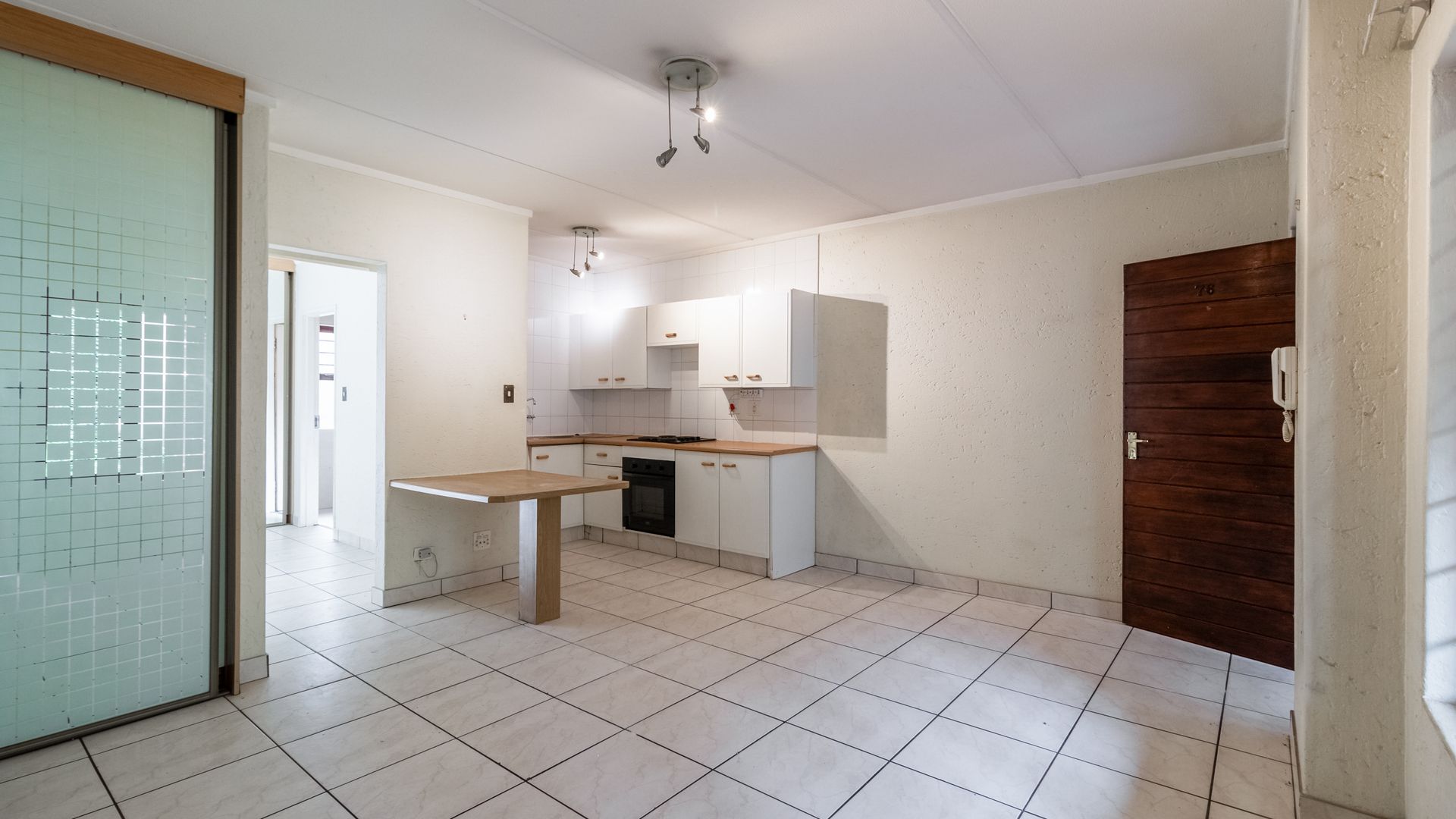 To Let 1 Bedroom Property for Rent in Morning Hill Gauteng