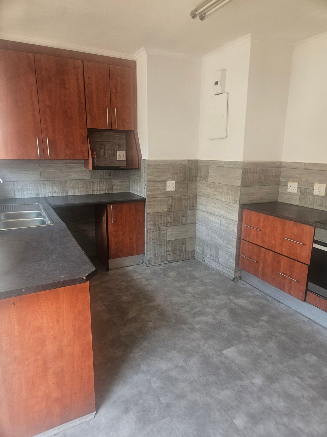 4 Bedroom Property for Sale in Cresta Gauteng