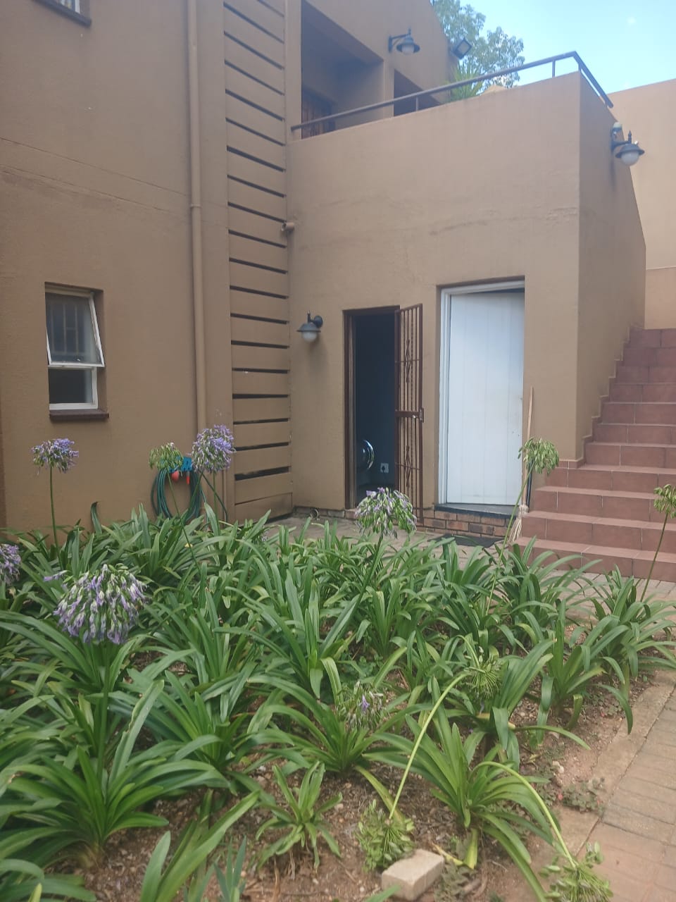 2 Bedroom Property for Sale in Northern Acres Gauteng